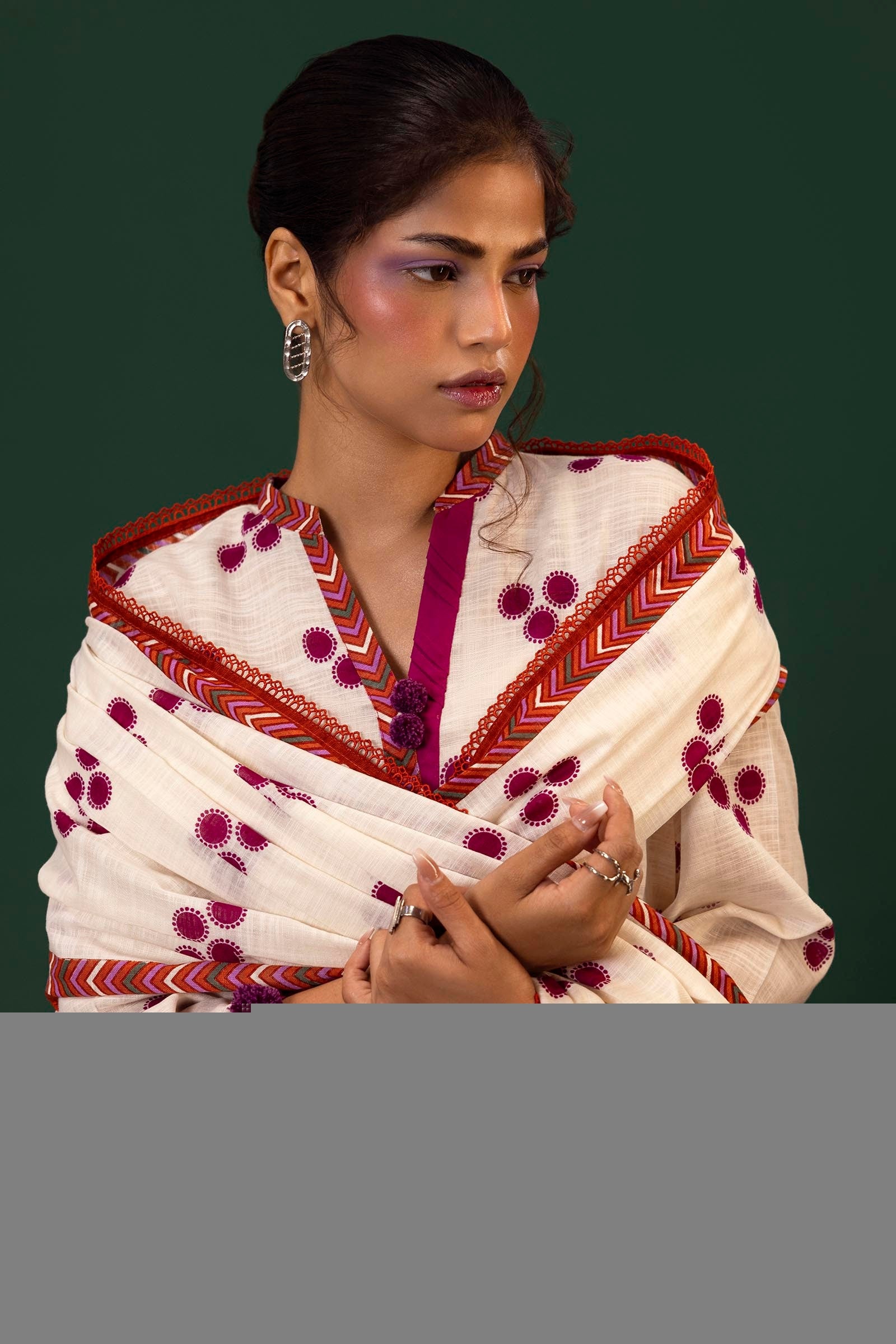 Unstitched Mahay Slub 3 Piece Suit - Image 3